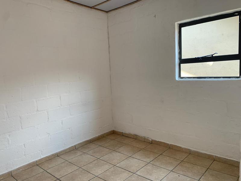 12 Bedroom Property for Sale in Mandalay Western Cape